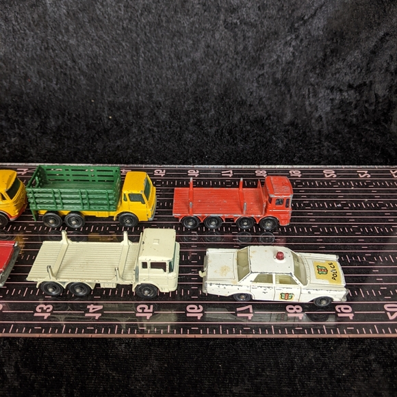 10 Vintage Lesney MatchBox Trailers, Police, Haulers - Picture 5 of 8